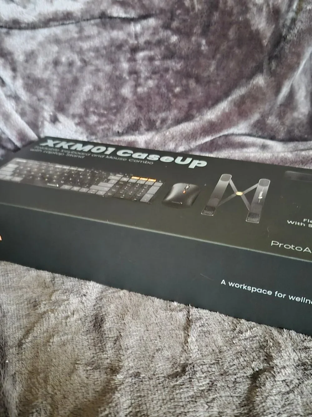 ProtoArc XKM01 CaseUp Foldable Keyboard, Mouse And Stand